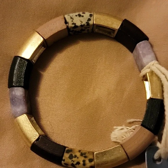 Universal Thread bracelet - Picture 2 of 4